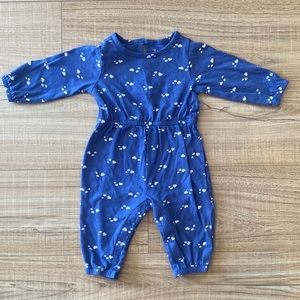 3/$10 Old Navy Blue with White Hearts Romper Size 3-6 Months.